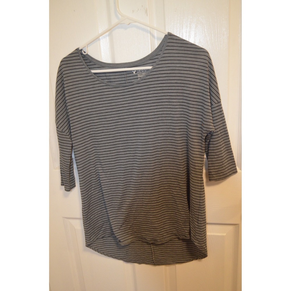 american eagle jegging tee xs